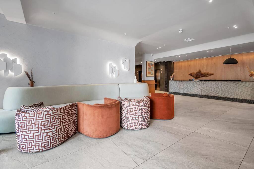Rooftop With Breathtaking Views Of Table Mountain. Apartment